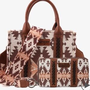 Wrangler Geometric Brown and Cream Tote Set